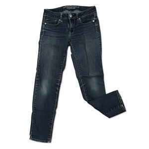 AE Super Stretch Skinny Jeans - Size 2 Short